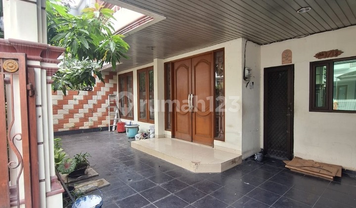 Dijual Cepat Rumah Griya Inti Sentosa  2