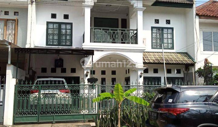 Rumah Dijual Cepat di Jl. Kenari Raya Bintaro Jaya, Jaksel 1