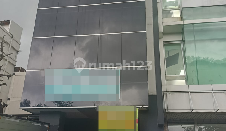 Sell Street-Facing Shophouse in Penjaringan, North Jakarta 1