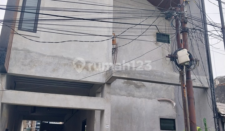 DIJUAL Rumah di Cipinang Baru Dekat Perikani