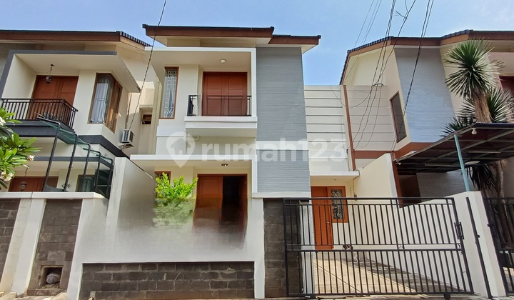 DIJUAL Rumah Siap Huni, Lingkungan Tenang, Bebas Banjir