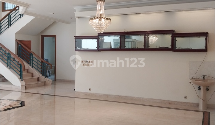 DIJUAL Rumah Mewah di Pulomas Barat