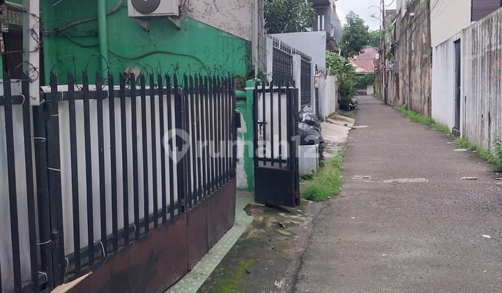Dijual Rumah 2 Lantai di Jalan Aren, Rawamangun 2