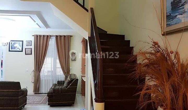Rumah cantik lokasi strategis siap huni siap nego 7