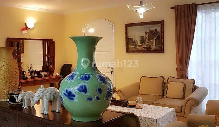 Rumah cantik lokasi strategis siap huni siap nego 10