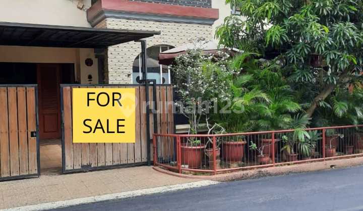 Rumah rapi asri strategis siap huni siap nego 1