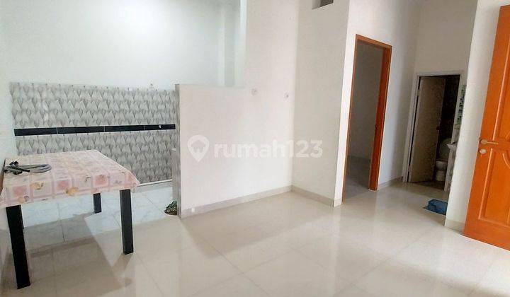 Rumah renovasi dekat stasiun siap huni siap nego 1