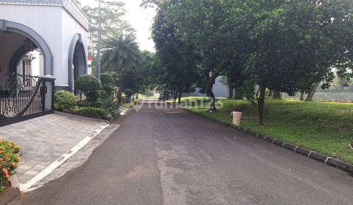 Kavling badan hadap selatan lebar 20 meter Telaga Golf BSD  3