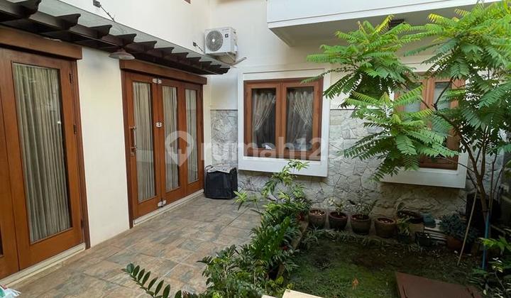 Rumah Cantik Siap Transaksi Nyaman Asri Taman Tirta Golf Bsd