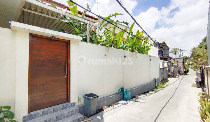 2-storey house with a very beautiful and well-maintained swimming pool in Canggu Bali 2