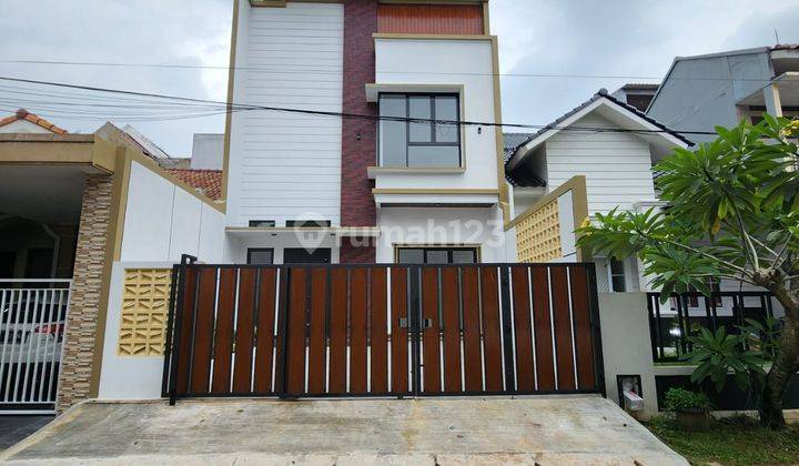 Rumah Baru 2 Lantai Sangat Cantik Rapi Dan Siap Huni Nusaloka Bsd 1