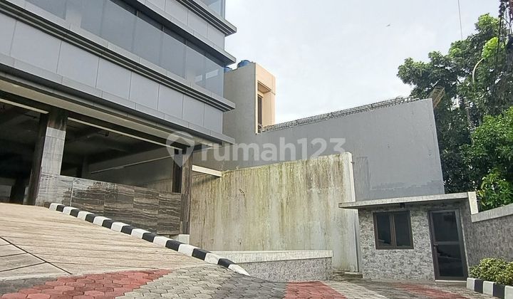 Gedung 8 Lantai Baru Siap Pakai Dekat Tol Pondok Indah Jakarta