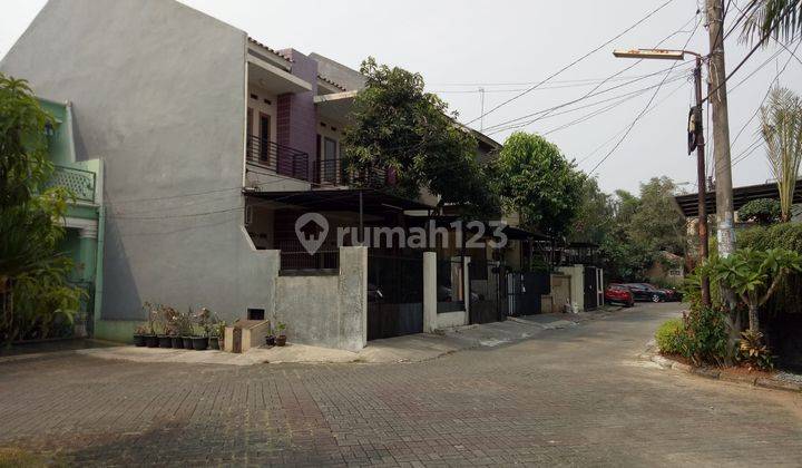 Rumah 2 Lantai Rapih 5 Kamar Siap Huni Bisa Kpr Griyaloka Bsd 2