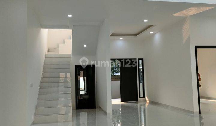 Rumah Baru Minimalis Modern Siap Huni 4 Kamar Puspitaloka Bsd 2