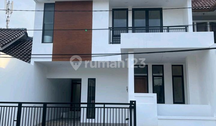 Rumah 2 Lantai Baru Siap Huni Lokasi Strategis Regency Melati Mas Serpong Tangerang
