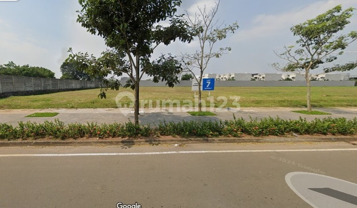 Kavling Komersil Posisi Strategis Depan Danau Vanya Park Bsd City