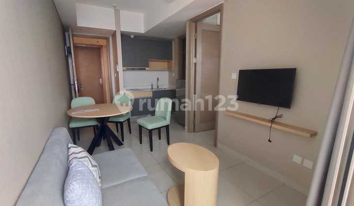Apartment 1BR Fully Furnished lantai 38 Taman Anggrek Jakarta