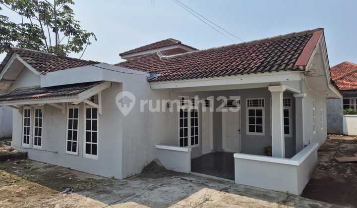 Rumah 1 Lantai 5 Kamar Tidur Sertipikat Hak Milik Pamulang Barat