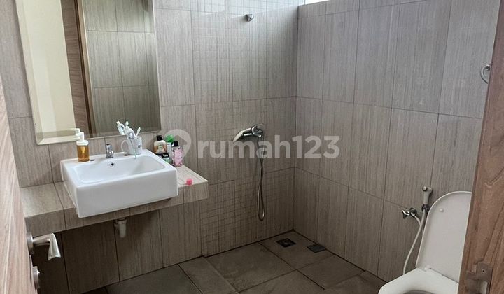 Rumah 2 lantai  lokasi strategis dekat tol dekat mall dekat ke gading serpong Eminent BSD City 2