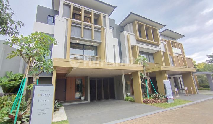 Rumah cantik 3 lantai lebar 8 dan 9 meter siap di UTJ banyak pilihan dekat mall eastvara harga include ppn banyak diskonnya bisa kpr semua bank Rumah cantik 3 lantai lebar 8 dan 9 meter siap di UTJ banyak pilihan dekat mall eastvara harga include ppn banyak diskonnya bisa kpr semua bank