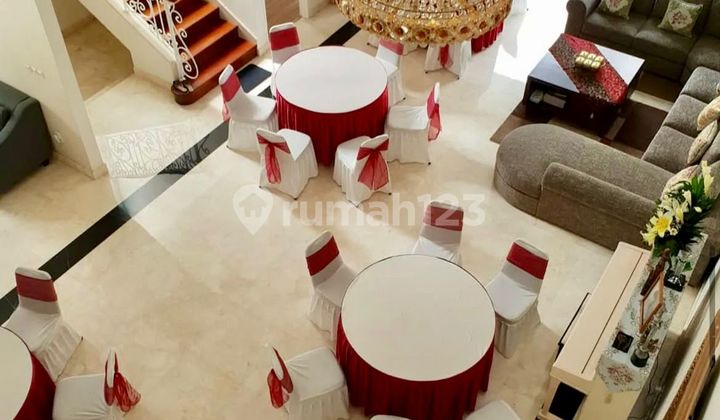 Rumah 2 Lantai 5 Kamar Tidur bisa KPR Semua Bank The Green Bsd 2