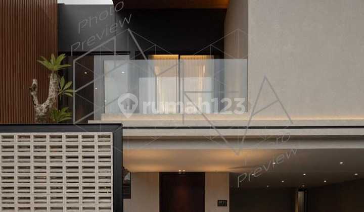 Rumah 2 Lantai Baru Sangat Cantik Mewah Dan Menawan Full Furnished Taman Giriloka Bsd