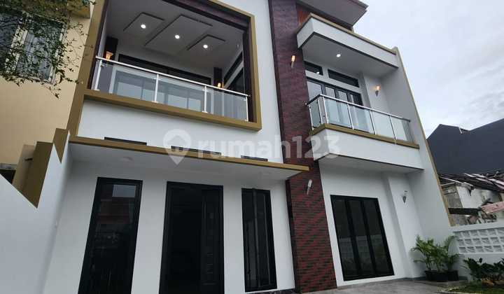Rumah 2 Lantai Baru Siap Huni Bisa Kpr Strategis Kencana Loka Bsd 2