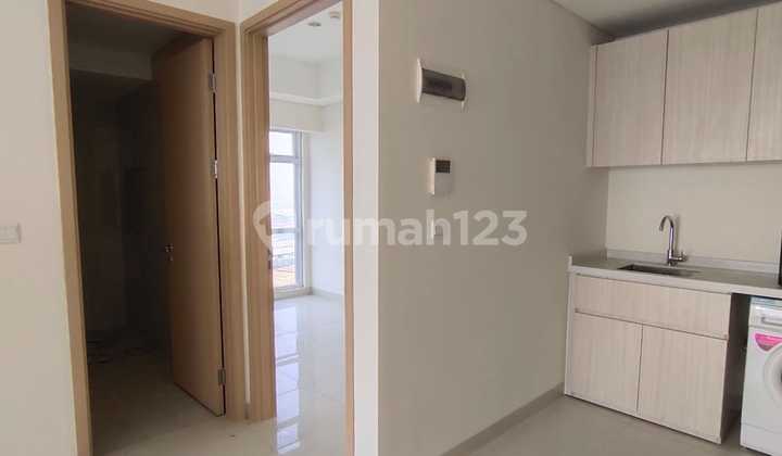 Quick Sale corner unit 2 BR floor 27 Kelapa Gading North Jakarta