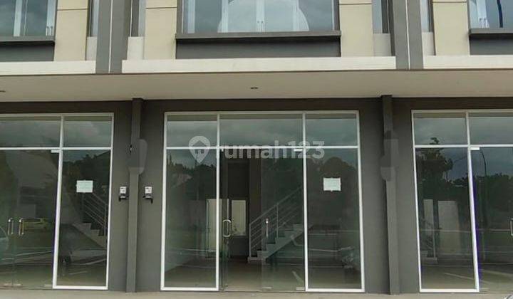 Ruko baru siap pakai 2 lantai row jalan luas Citraland Cibubur 1
