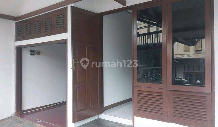 Rumah Ada 4 Ac Dekat Mrt Lebak Bulus Dipondok Pinang Jakarta Selatan 2