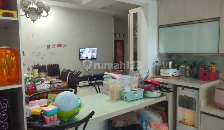 Rumah bagus di kemang timur jakarta selatan 2