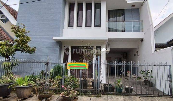 Rumah cukup bagus 2 caport di sektor 3 bintaro 1