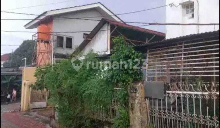 Rumah Hitung Tanah Ada SHM IMB di Radio Dalam Jakarta Selatan Rumah Hitung Tanah Ada SHM IMB di Radio Dalam Jakarta Selatan