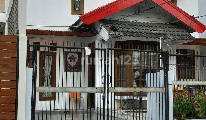 Rumah Nyaman Bagus Strategis di Sektor 2 Bintaro Jaya 2