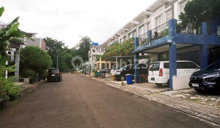 Rumah di Cluster Modern Hill Cirendeu Pondok Cabe