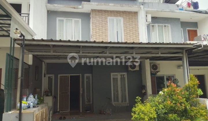 Di Daerah Serua Ciputat Timur Rumah Bagus