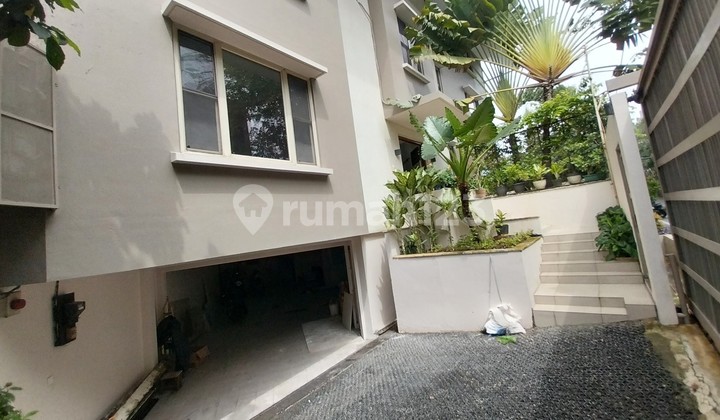 Rumah Hunian Dekat Scbd dan Widya Chandra Jakarta Selatan