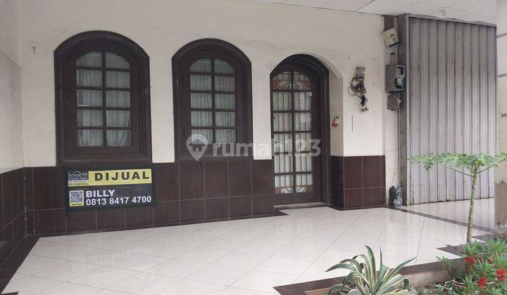 Ruko Terawat Bagus 3lantai 5x18 Di Bintaro Jaya 1