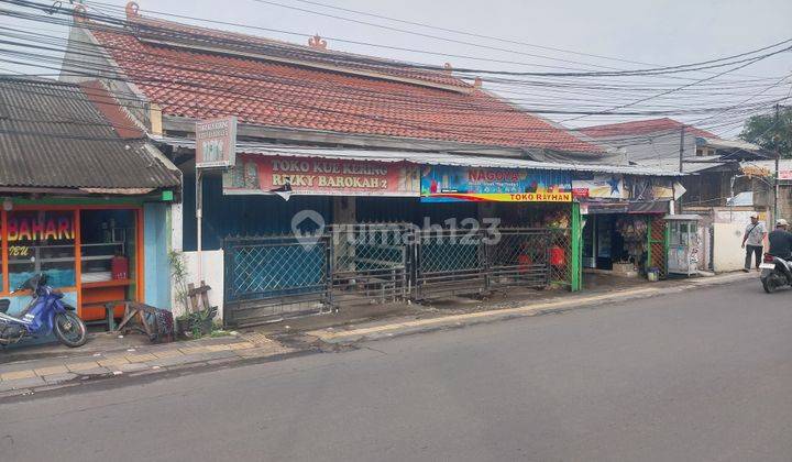 Di Lokasi.wr Supratman Kampung Utan Ciputat 2