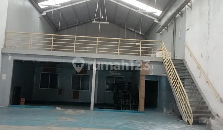 Warehouse in Sawangan Bojongsari Near The Park Mall