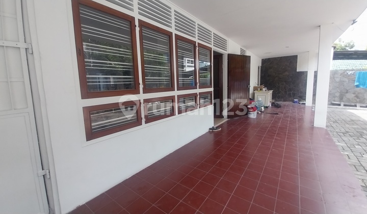 Tuk Hunian Asing Tuk Kerja Dekat Senopati Jakarta Selatan 2