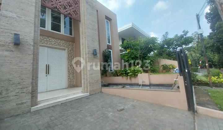 Rumah Bagus Cocok Tuk Usahai Di Pondok Indah Jakarta Selatan Rumah Bagus Cocok Tuk Usahai Di Pondok Indah Jakarta Selatan