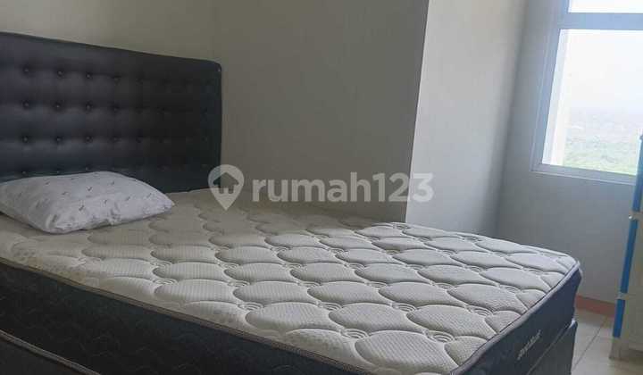 Apartemen Springlake, 2Br, Dekat Stasiun dan Tol