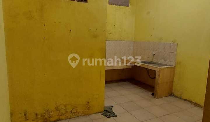 Rumah 2 lantai hadap timur daerah aksara 2