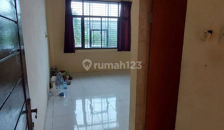 Rumah 2 lantai hadap timur daerah aksara 4