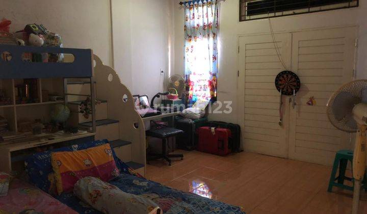 Rumah 4 lantai di Jalan kepah 
Daerah duyung - wahidin 7