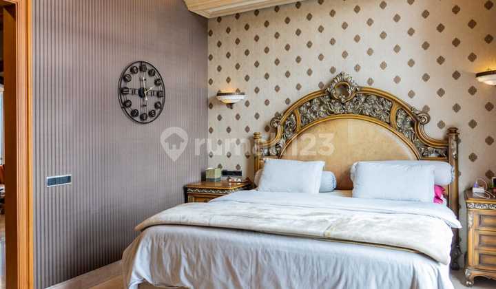 For Sale Rumah di Cempaka Putih 2