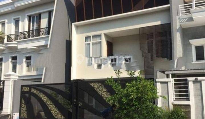 Dijual Rumah di Camar Indah Tanah10x27m Bangunan 440m Semi Furnish 1