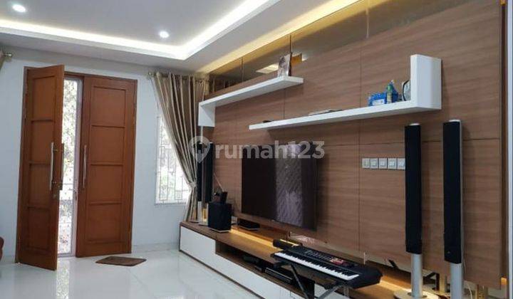 Dijual Rumah di Permata Buana, Puri Indah, Jakbar Luas Tanah 144m 1