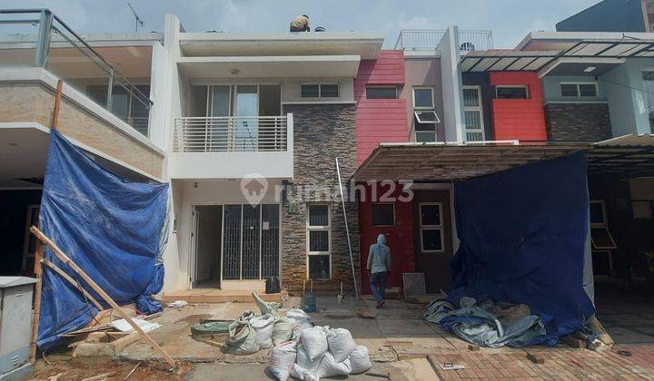 Disewa Rumah Golf Lake 8x15m2 2 Lantai  1